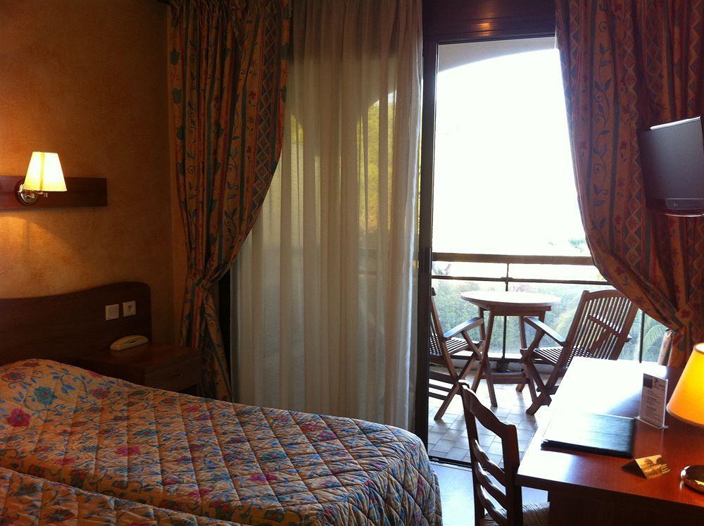 Hotel Bahia فينوف لوبيه المظهر الخارجي الصورة