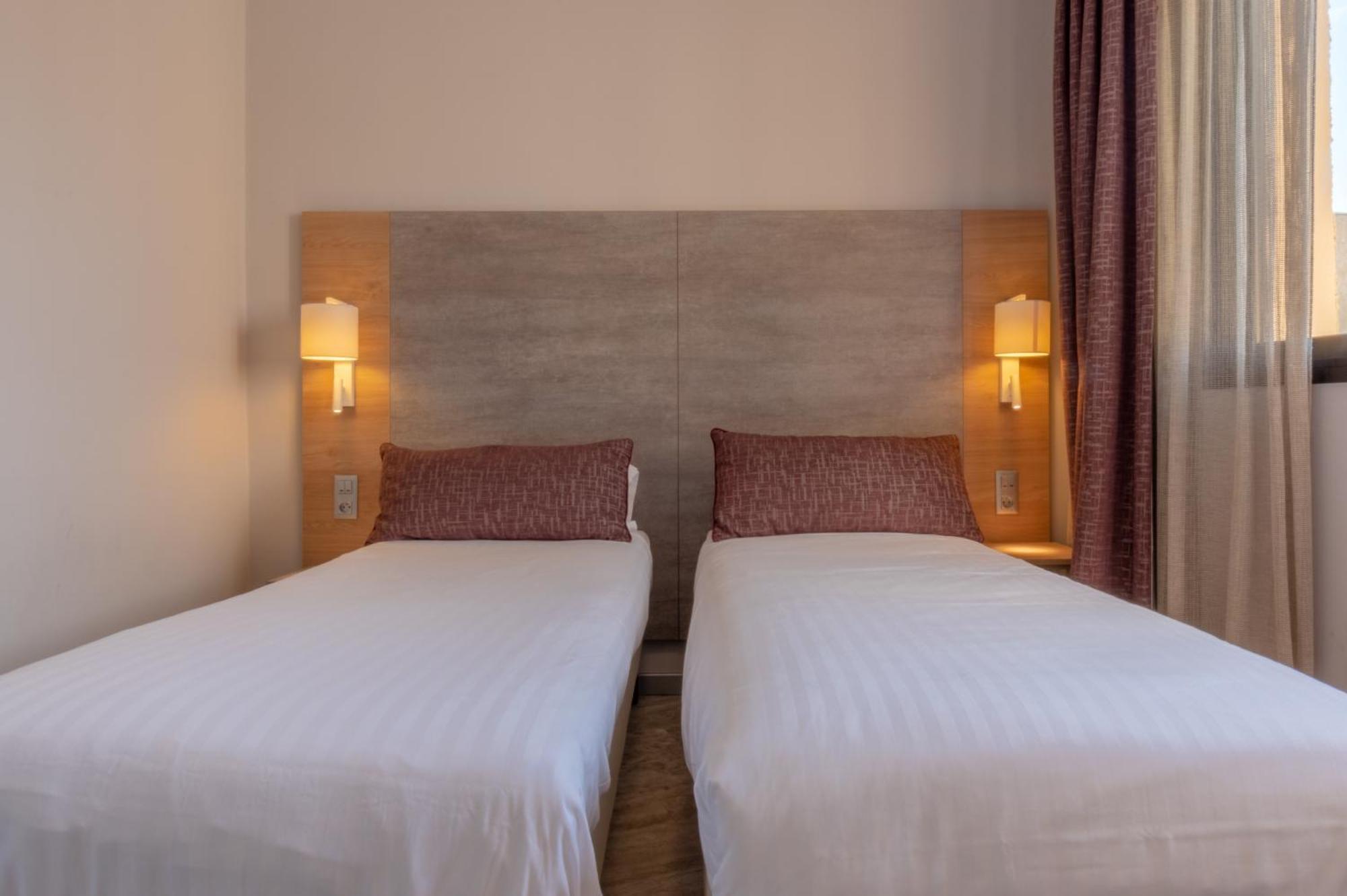 Hotel Bahia فينوف لوبيه المظهر الخارجي الصورة
