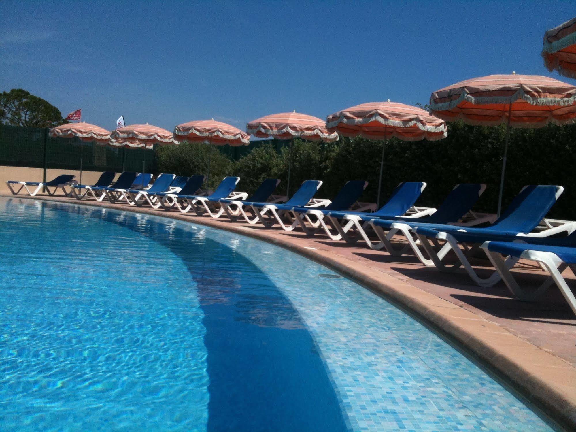 Hotel Bahia فينوف لوبيه المظهر الخارجي الصورة